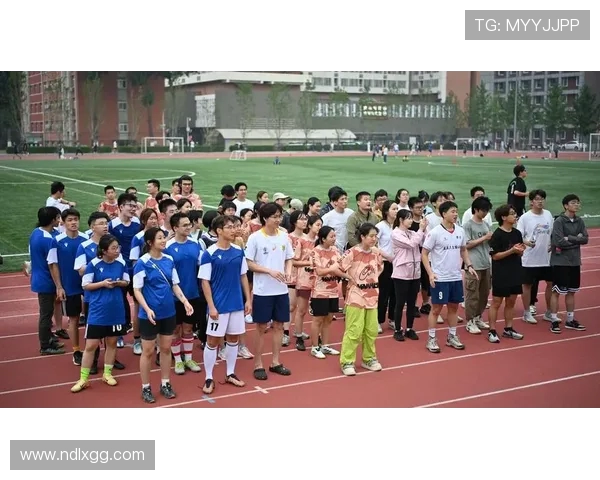 武汉飞盘队的拼搏之路极限运动会背后的感人故事与奋斗精神 武汉飞盘队的拼搏之路极限运动会背后的感人故事与奋斗精神