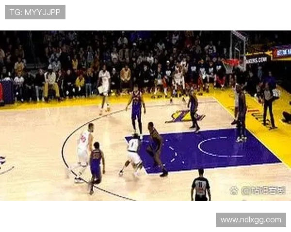 快船与湖人精彩对决中文回放全程回顾与精彩瞬间分析