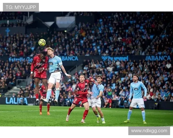 波尔图与埃弗顿精彩对决视频回顾及赛后分析